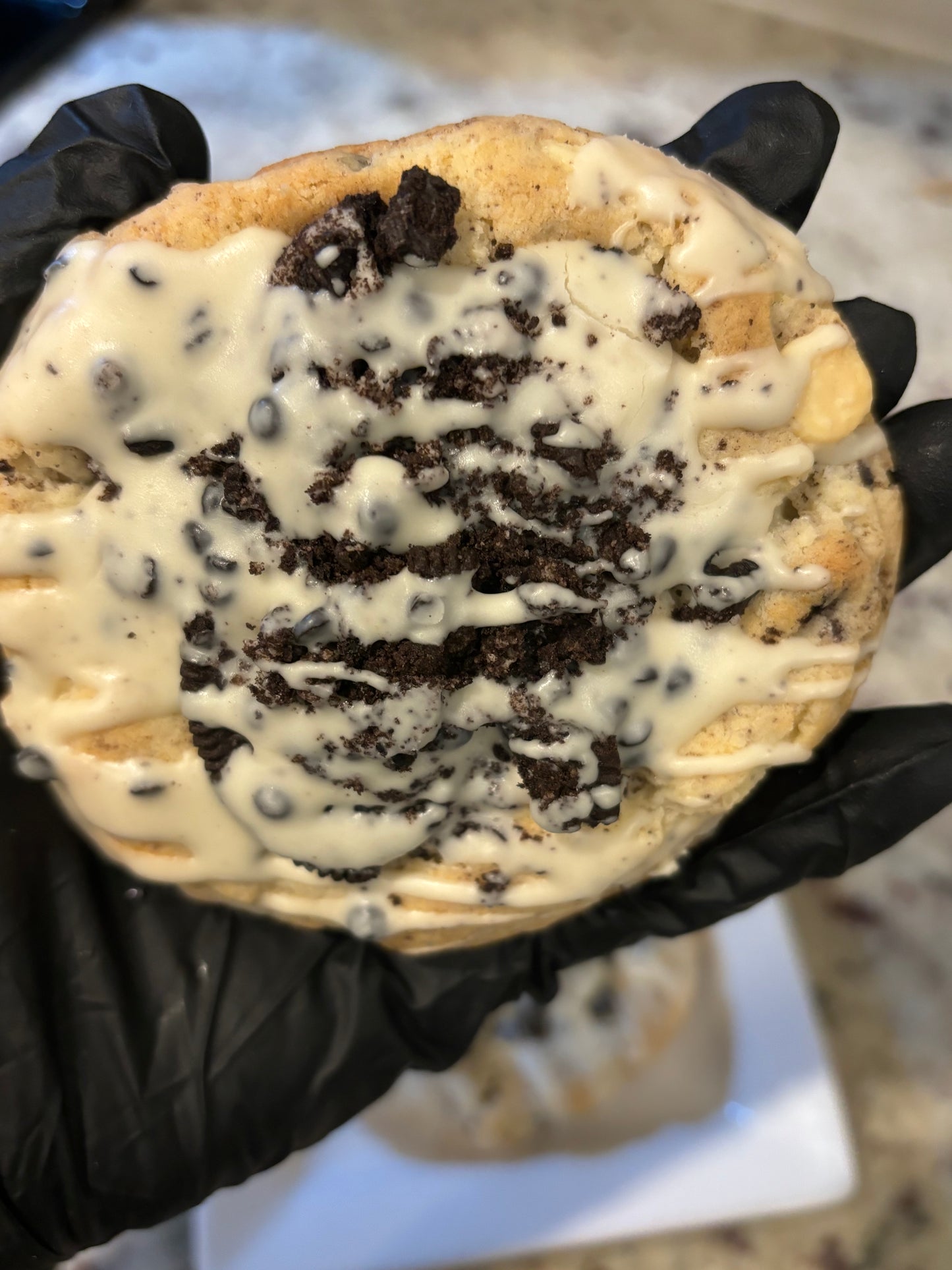Cookies and cream cookies