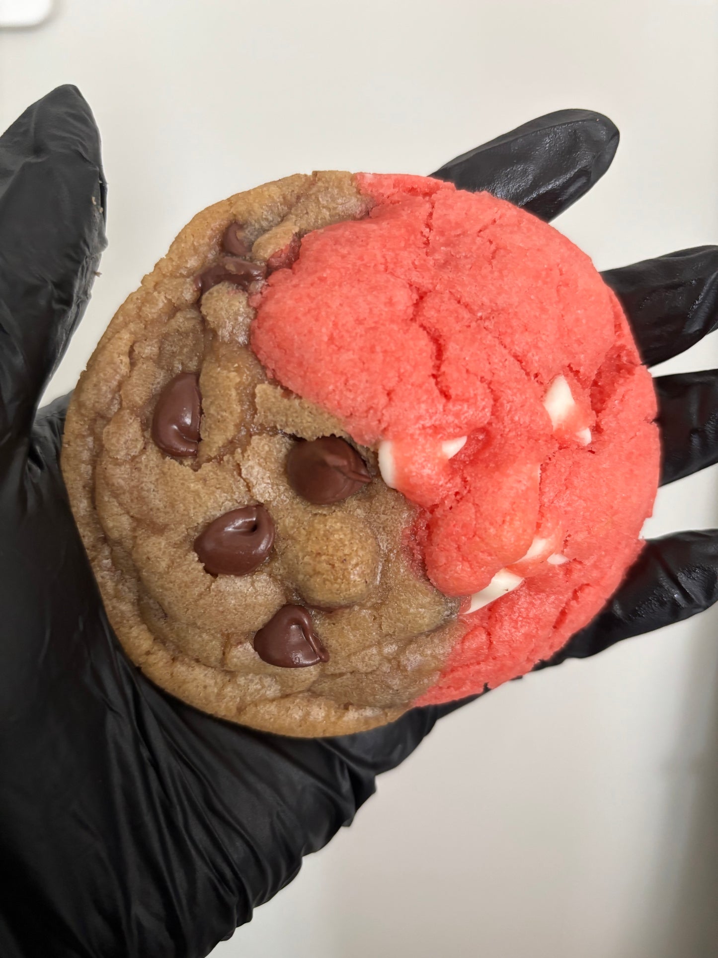 Strawberry chocolate chip cookies