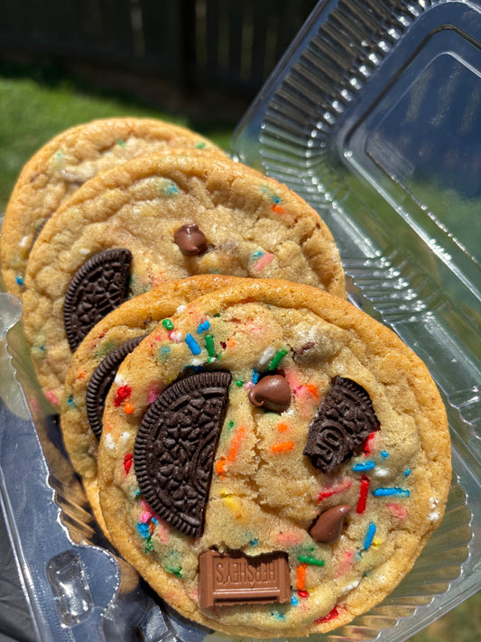 Funfetti Chocolate chip cookies 🍪